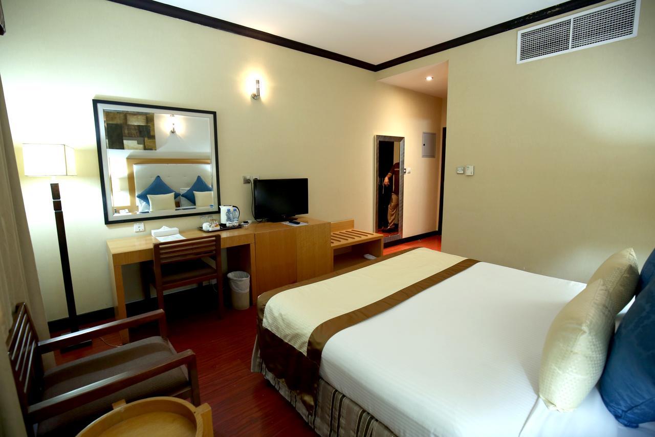 London Crown Hotel Dubaj Zewnętrze zdjęcie