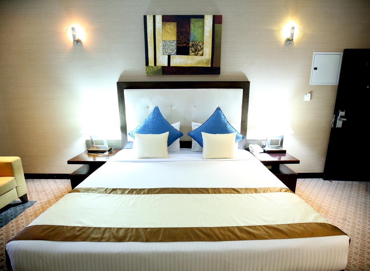 London Crown Hotel Dubaj Zewnętrze zdjęcie