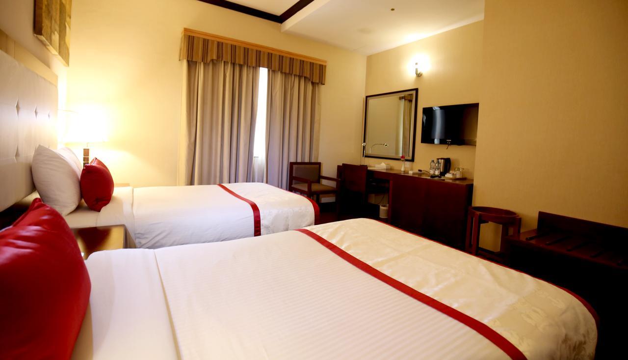 London Crown Hotel Dubaj Zewnętrze zdjęcie