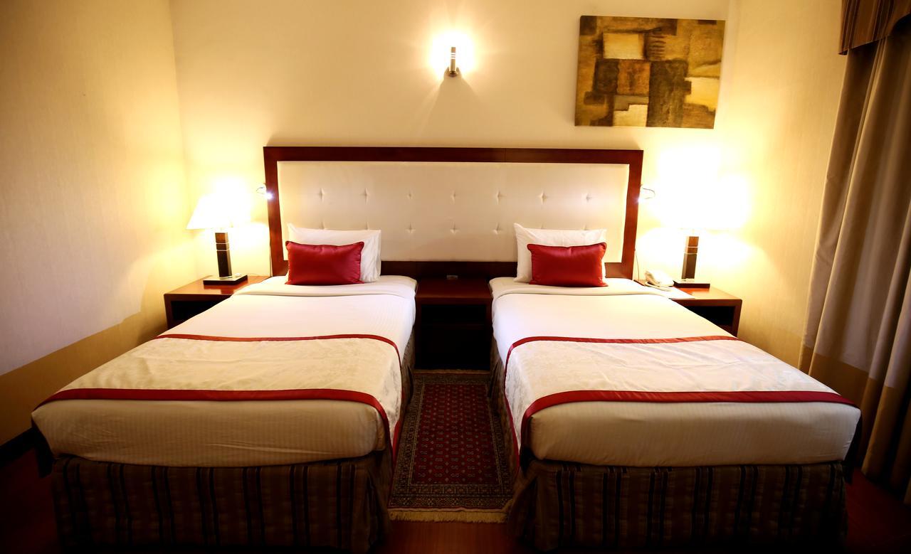 London Crown Hotel Dubaj Zewnętrze zdjęcie